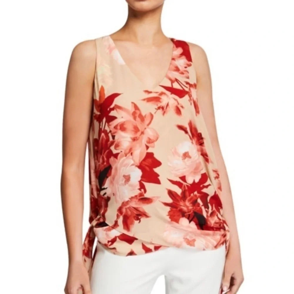 ☀️Beautiful floral print sleeveless tunic ☀️
BIN #1​